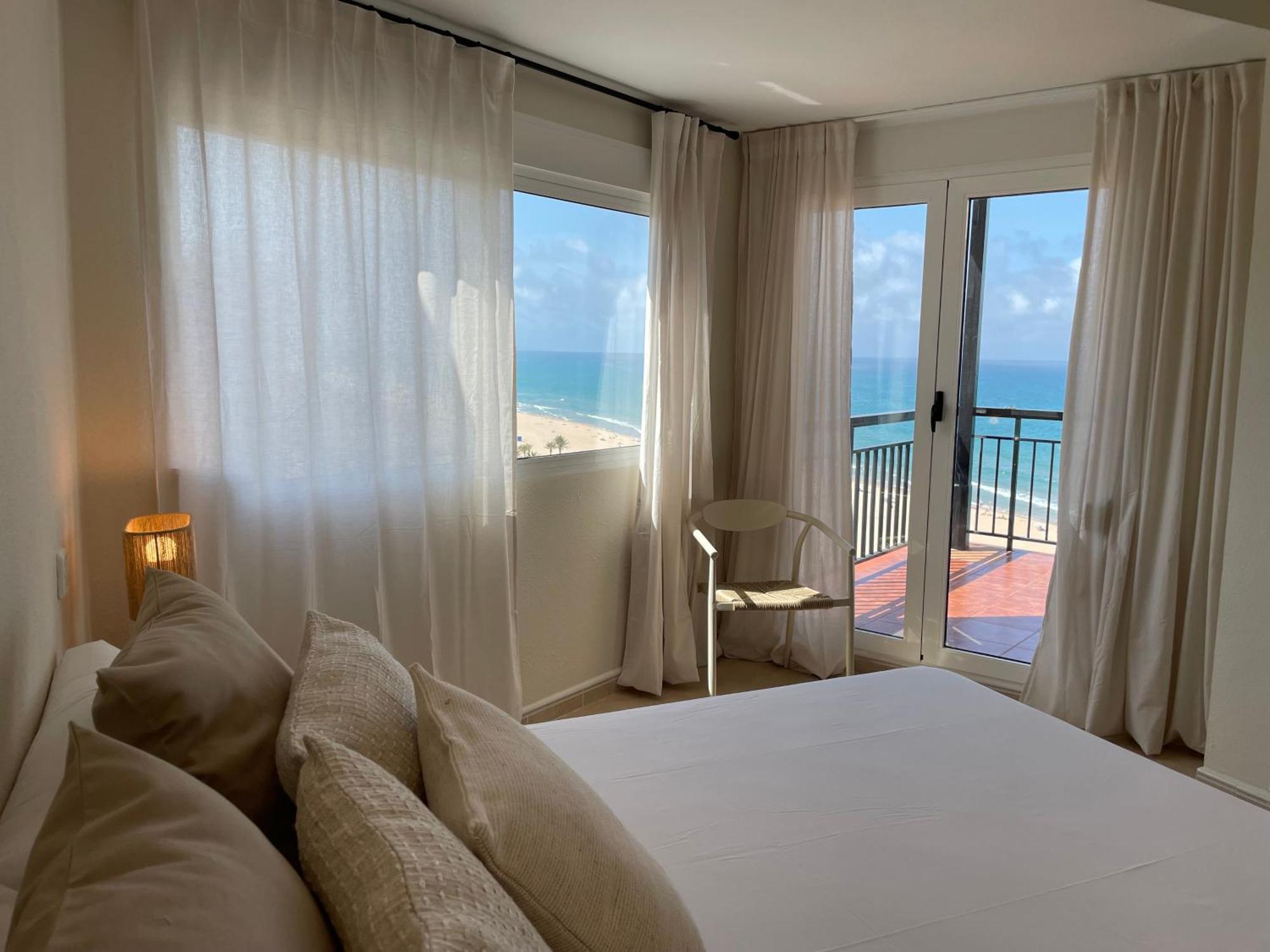 Gandia Boutique Stays - Presidente - Apartamento Premium En Primera Linea De Playa Buitenkant foto