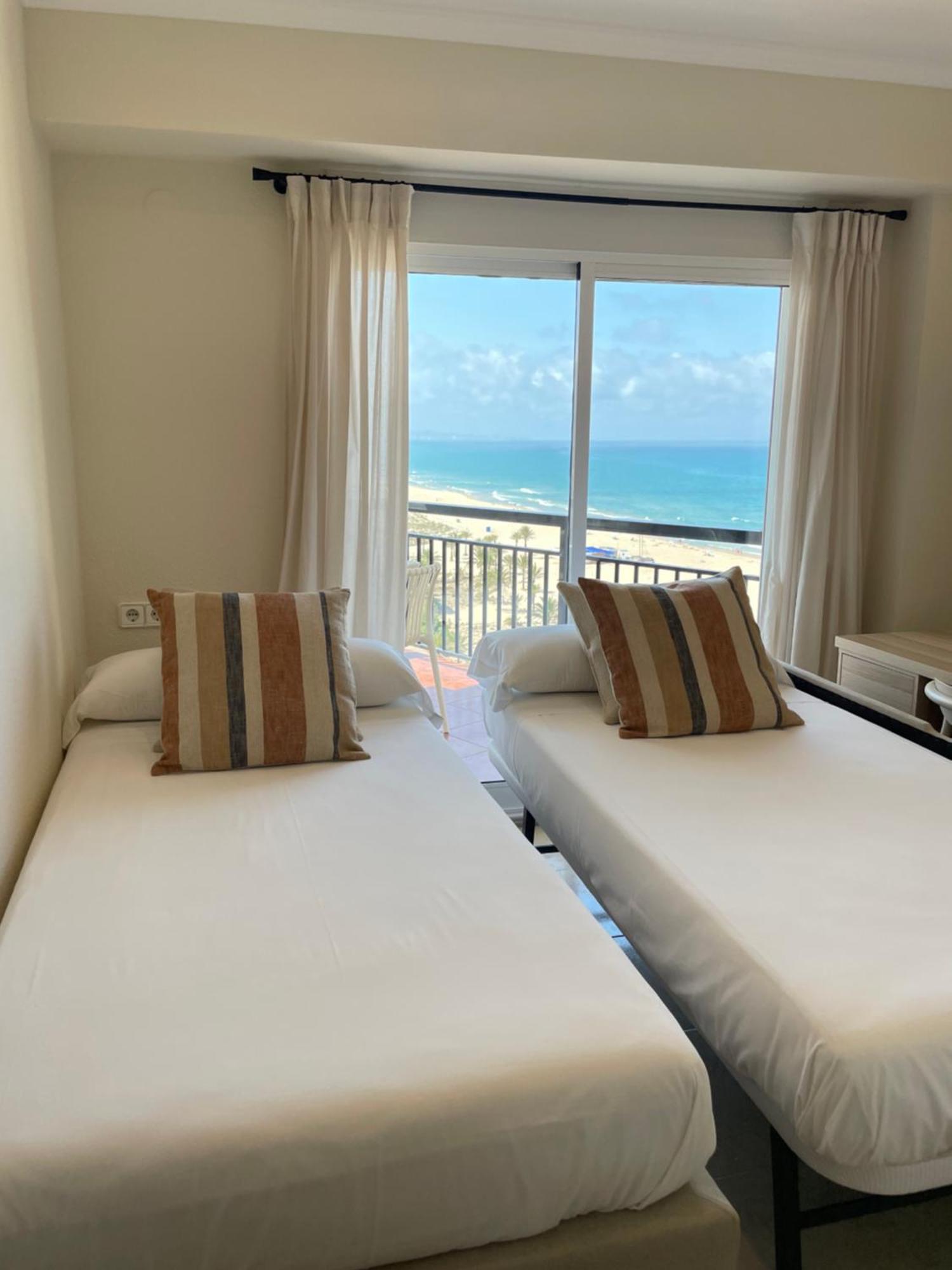 Gandia Boutique Stays - Presidente - Apartamento Premium En Primera Linea De Playa Buitenkant foto